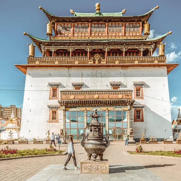 Epic Mongolia Expedition - Central Mongolia, Gobi Desert, Nomadic Tribe, Horseback Adventure! photo 18